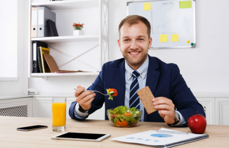 How Healthy Food Catering Can Improve Workplace Energy and Productivity